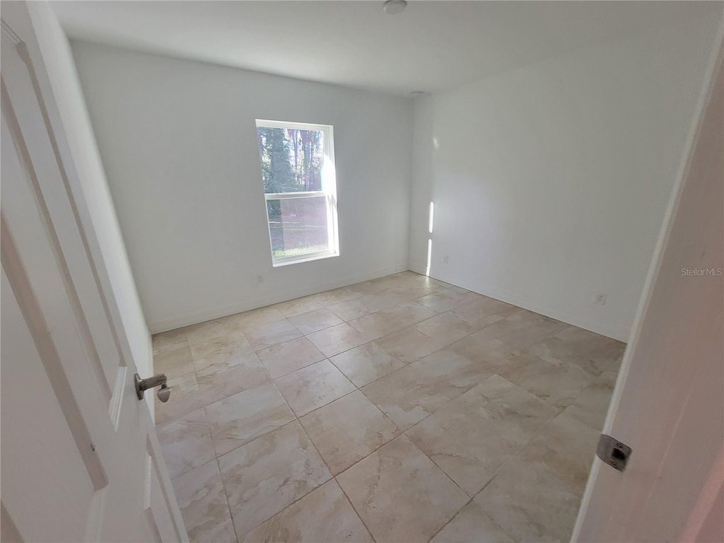 Listing photo 26
